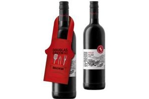 douglas green merlot malbec met uniek mini bbq schort