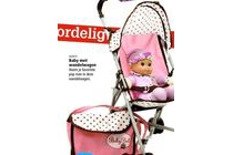 baby met wandelwagen