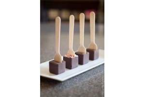 plus moment hot chocolate sticks