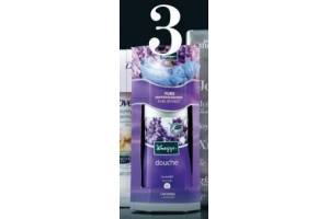 kneipp cadeauset lavendel douchegel 200 ml met pu ff