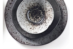 servies iron stone