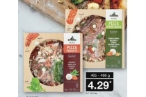 pizza prosciuttoen en spianata romana