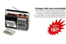 vintage radio met cassettedek