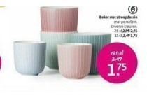 beker met streepdessin nu eur1 75