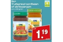 bio fruitspread aardbeien of abrikozenjam