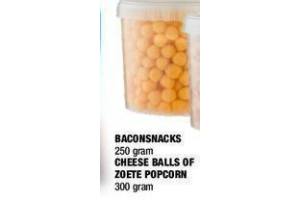 cheese balls of zoete popcorn