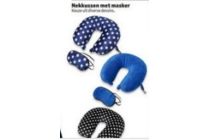 nekkussen met masker