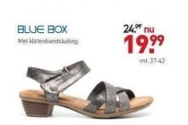 blue box met klittenbandsluiting