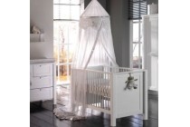 babykamer como wit