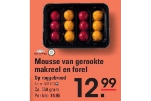 mousse van gerookte makreel en forel