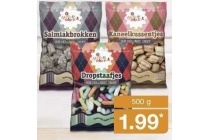 dropstaafjes salmiakbrokken of kaneelkussentjes