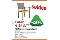 t zoute stapelstoel