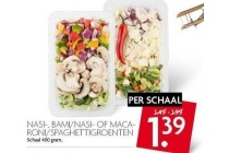 nasi bami nasi of maca roni spaghettigroenten