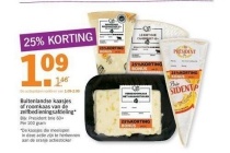 buitenlandse kaasjes of roomkaas van de zelfbedieningsafdeling
