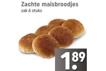 zachte maisbroodjes