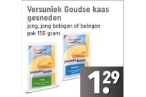 versuniek goudse kaas gesneden