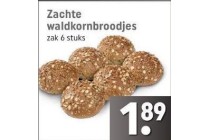 zachte waldkornbroodjes