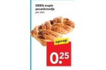 deen maple pecanbroodje