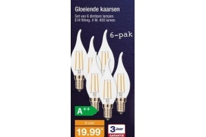 gloeiende kaarsen