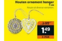 houten ornament hanger