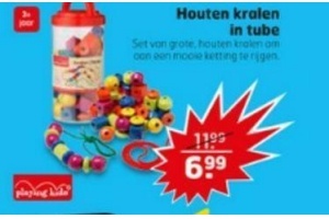 playing kids houten kralen in tube