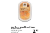 abrikoos gevuld met kaas