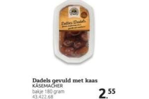 dadels gevuld met kaas