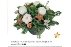 kerststuk in pot keramiek