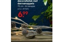 decoratietak met dennenappels