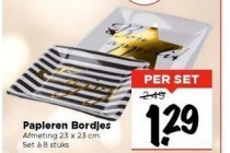 papieren bordjes