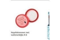 nagellakremover met wattenschijfjes