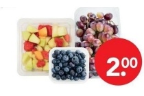 pitloze blauwe druiven deen biologisch blauwe bessen of deen meloensalade
