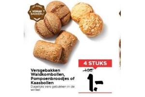 versgebakken waldkornbollen pompoenbroodjes of kaasbollen