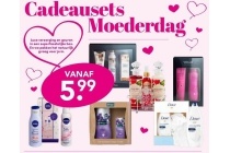 verschillende cadeausets van luxe verzorging en geuren vanaf eur5 99