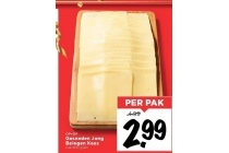 gesneden jong belegen kaas