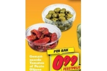gemarineerde tomaten of pesto olijven