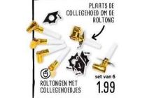 roltongen met collegehoedjes