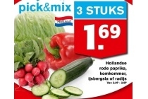 hollandse rode paprika komkommer ijsbergsla en radijs