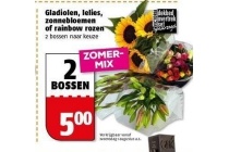 gladiolen lelies zonnebloemen of rainbow rozen