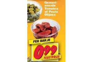 gemarineerde tomaatjes of pesto olijven