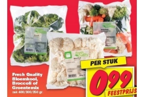 fresh quality bloemkool broccoli of groentemix