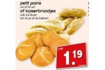 petit pains of kaiserbroodjes