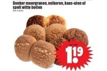 donker meergranenvolkorenkaas uienspelt witte bollendonker meergranen volkoren kaas uien of spelt witte bollen