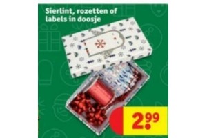 sierlint rozetten of labels in doosje