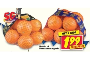 hand of perssinaasappels