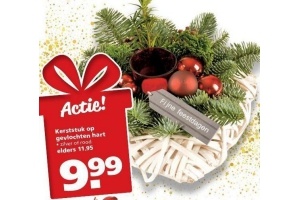 kerststuk op gevlochten hart