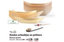 houten schaaltjes en prikkers