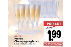 Zo veel sirene elleboog Plastic Champagneglazen €1,99 - Beste.nl