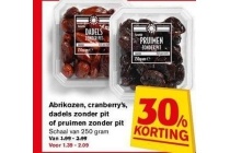 abrikozen cranberry s dadels zonder pit of pruimen zonder pit