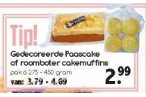 gedecoreerde paascake of roomboter cakemuffins